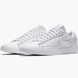 NWOT Nike Blazer Low SE White Sneakers Size 7